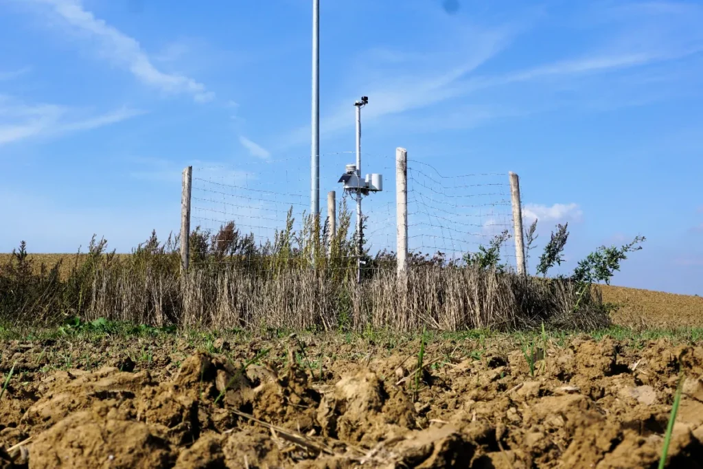 To obtain the best yield prediction results, it is very important to have a weather station in or near the field